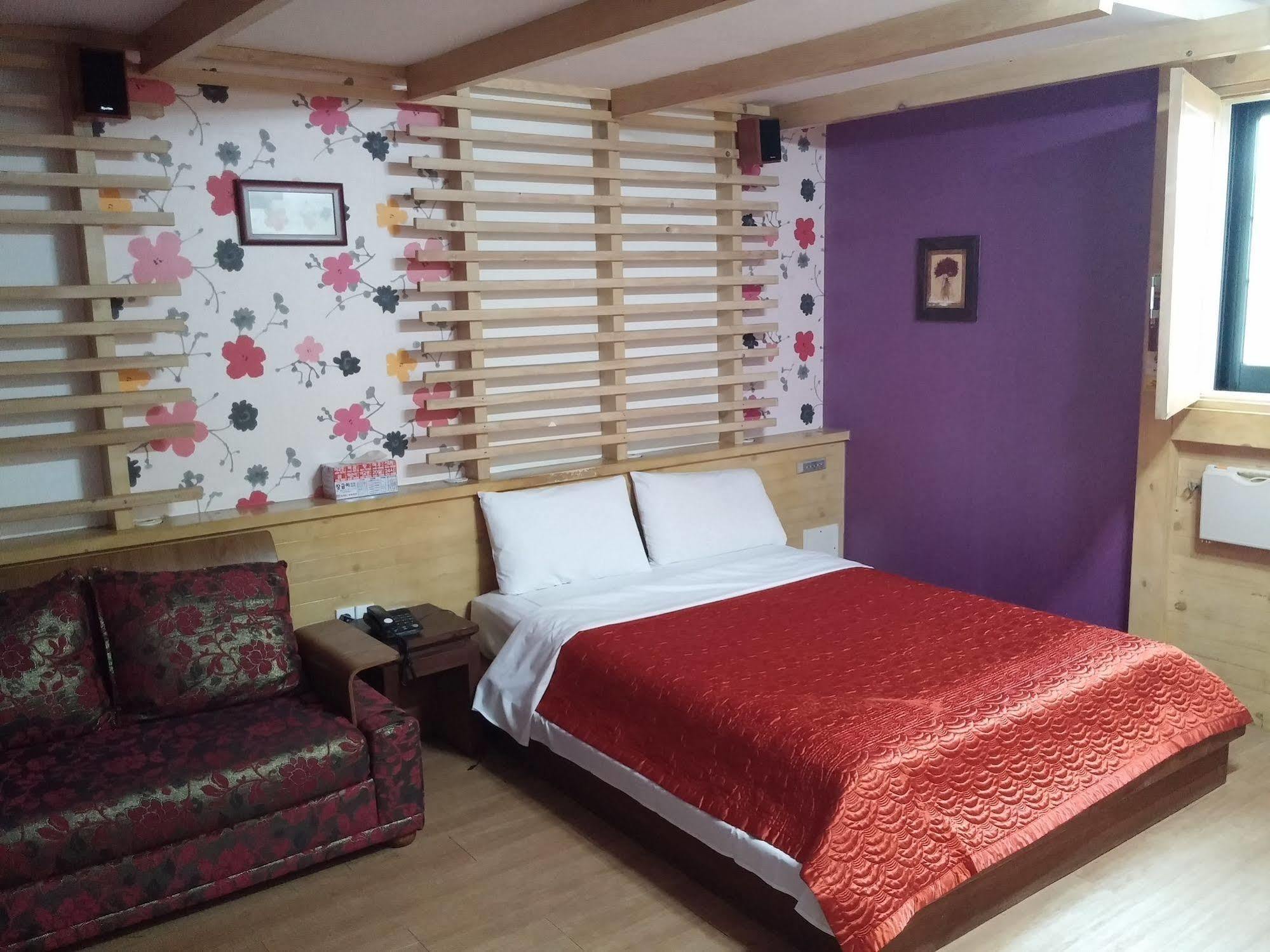Cyber Motel Gunsan Dış mekan fotoğraf